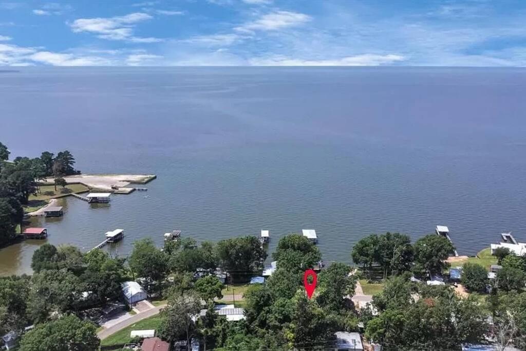 Vacation Home Lake Livingston! Onalaska Dış mekan fotoğraf